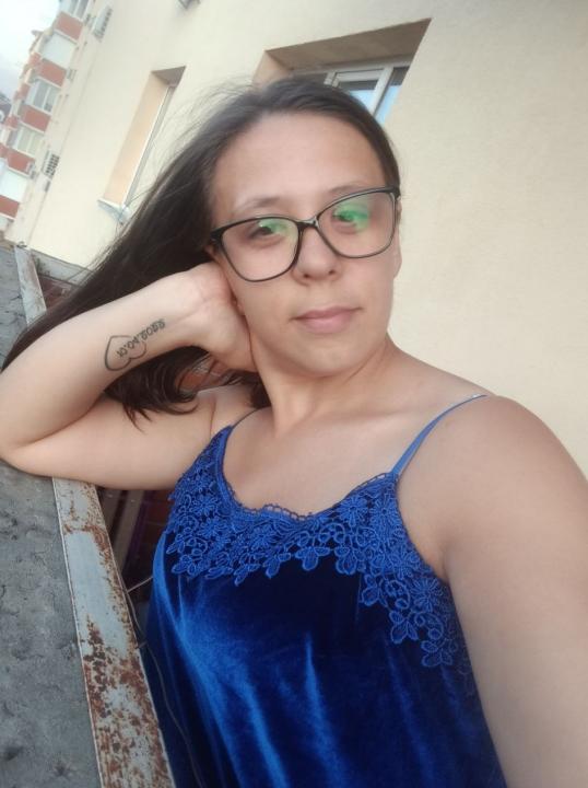 Webcam chat profile for LovelyFix: Ask about my other interests