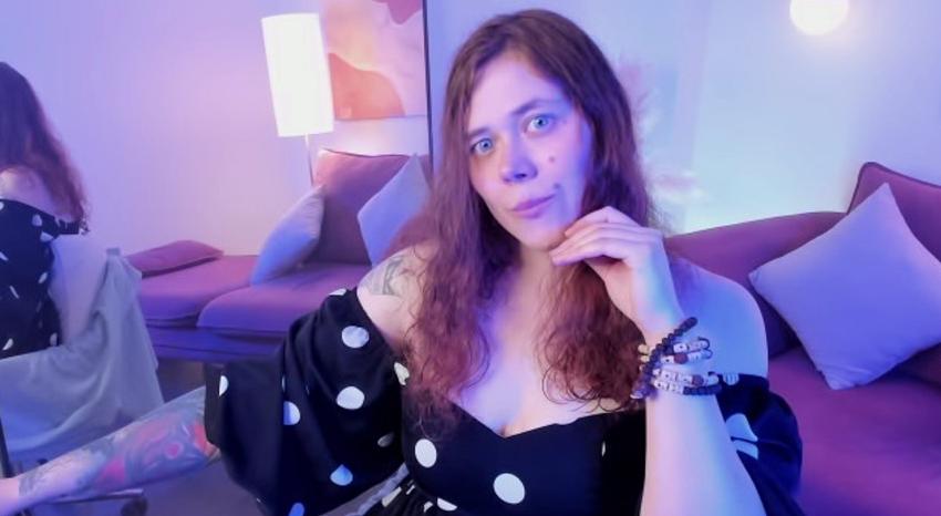 Webcam chat profile for SophiePure: Bondage & discipline
