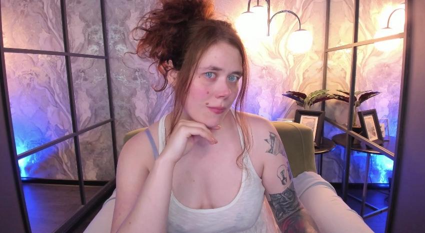 Webcam chat profile for SophiePure: Bondage & discipline