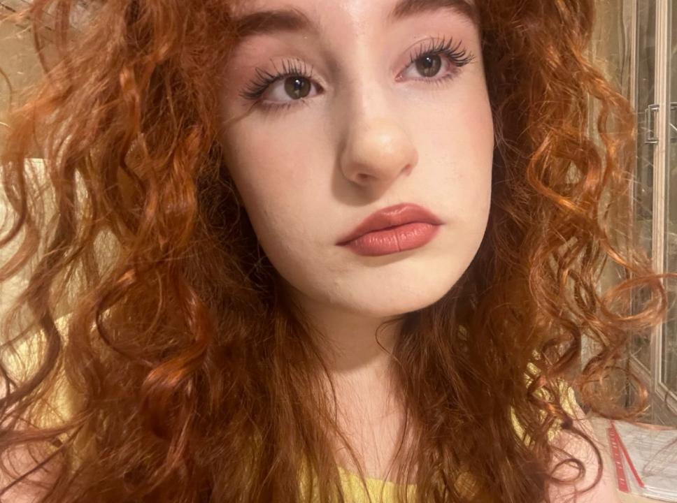 Webcam chat profile for StarLilith: Ask about my Hobbies