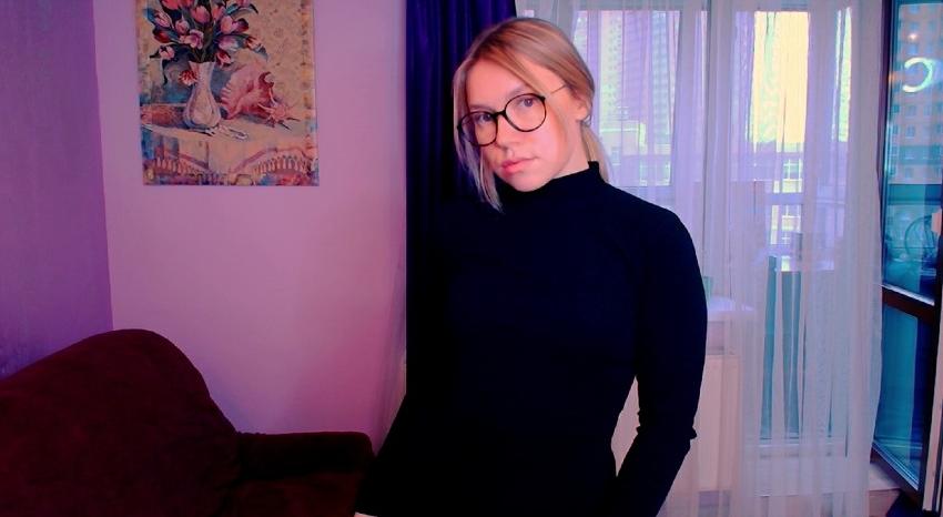 Webcam chat profile for TaylorBre: Legs, feet & shoes