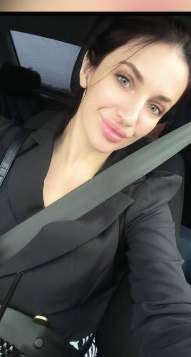 Webcam chat profile for Shakira