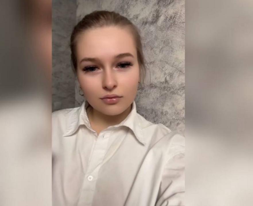 Webcam chat profile for LunaFey: Ask about my Hobbies