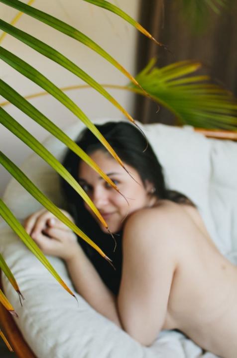 Webcam chat profile for Velantha: Ask about my Hobbies