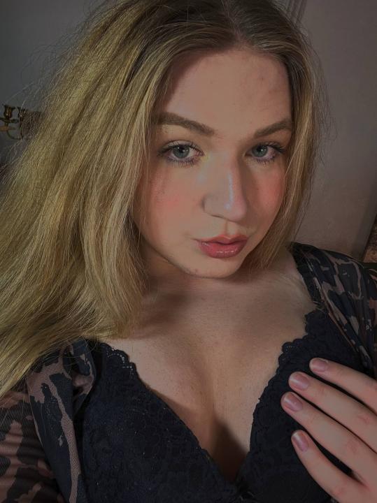 Webcam chat profile for JesSolar: Jerking off