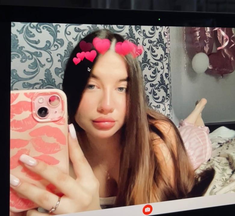 Webcam chat profile for ValeriaMe: Travel