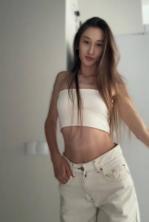 Webcam chat profile for KittyMur
