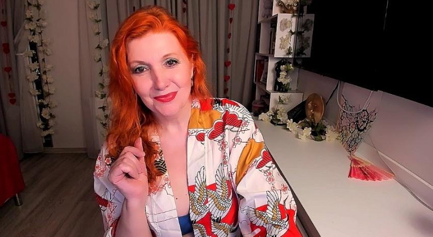 Webcam chat profile for AlmazFireFoxOne: Kissing