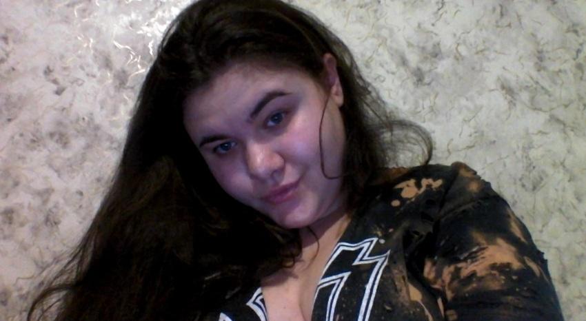 Webcam chat profile for Uli4kaLI: Legs, feet & shoes