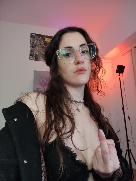 Webcam chat profile for MistressMaxima: Humiliation