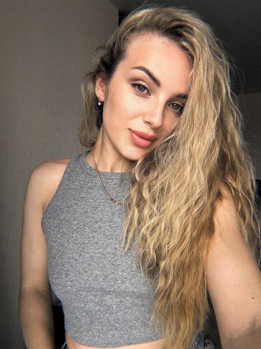 Webcam chat profile for AmistLove1