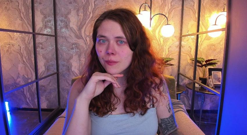 Webcam chat profile for SophiePure: Bondage & discipline