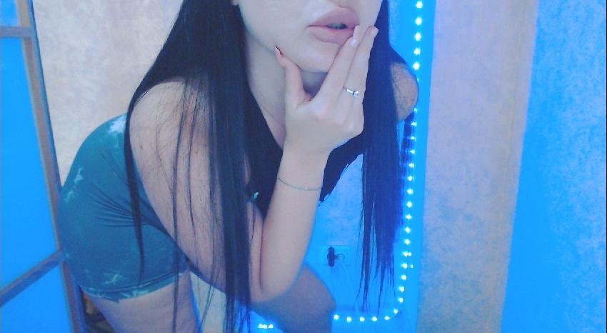 Webcam chat profile for LotusElise: Smoking