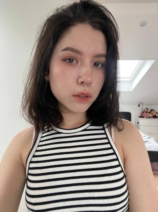 Webcam chat profile for PastelKiss: Outfits