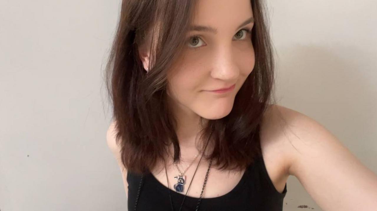 Webcam chat profile for AstralNova: Ask about my Hobbies