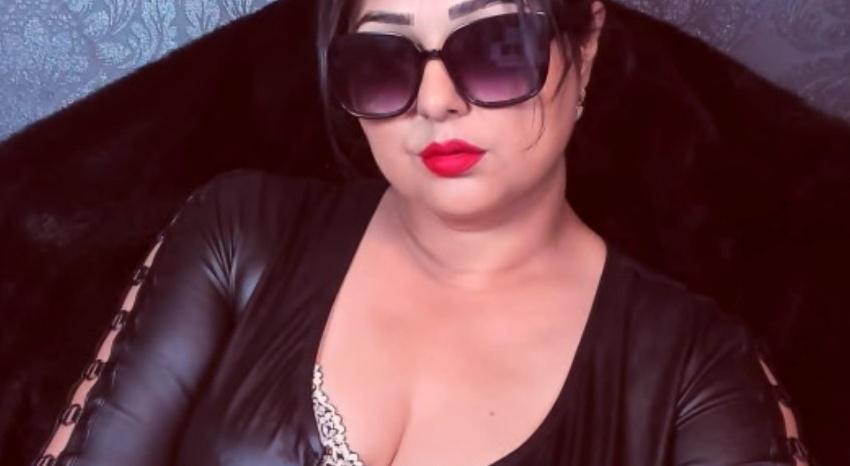 Webcam chat profile for SelenaNoctis: Bondage & discipline