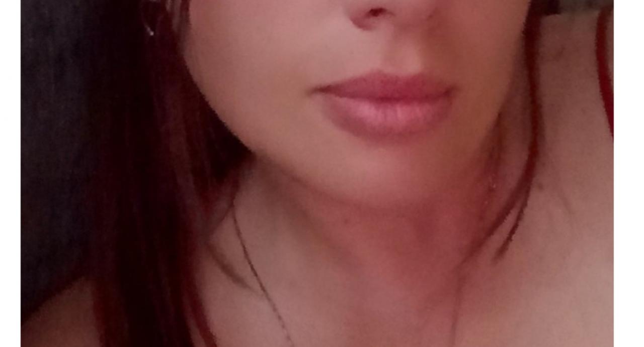 Webcam chat profile for PinkLips: Dancing