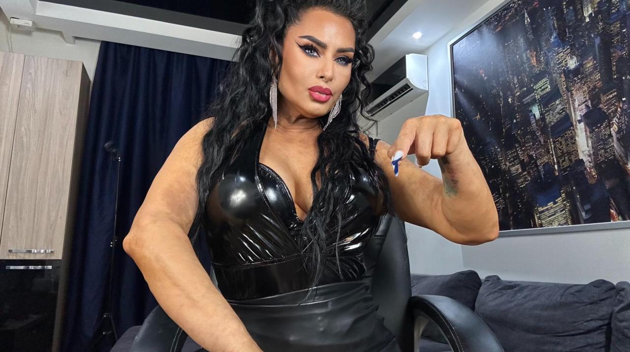 Webcam chat profile for 1BestMistress: Dominatrix