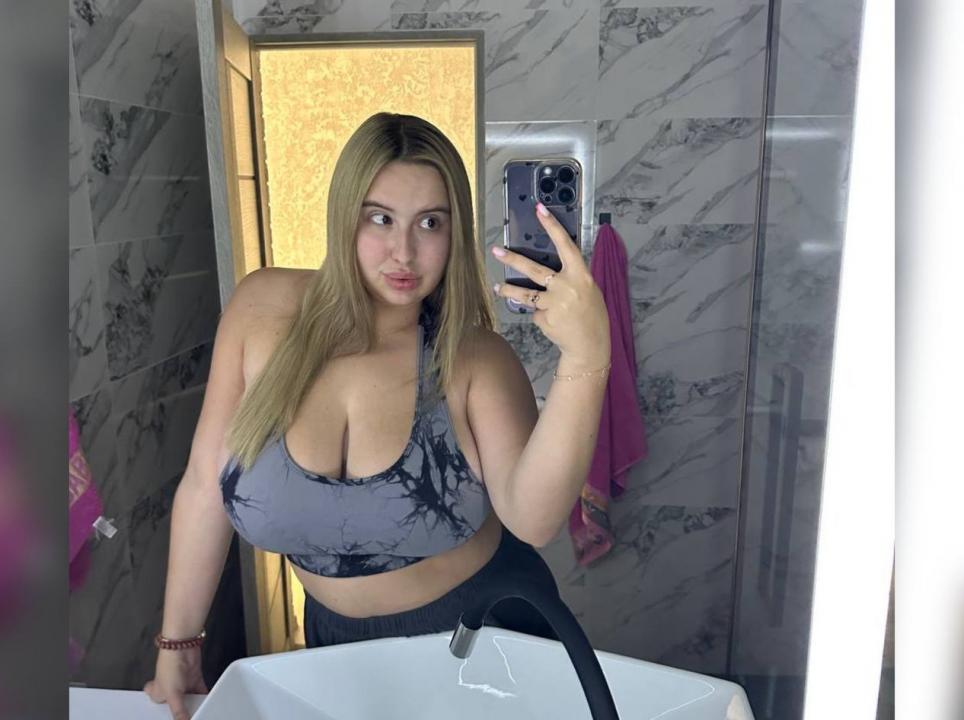Webcam chat profile for Kat6hy