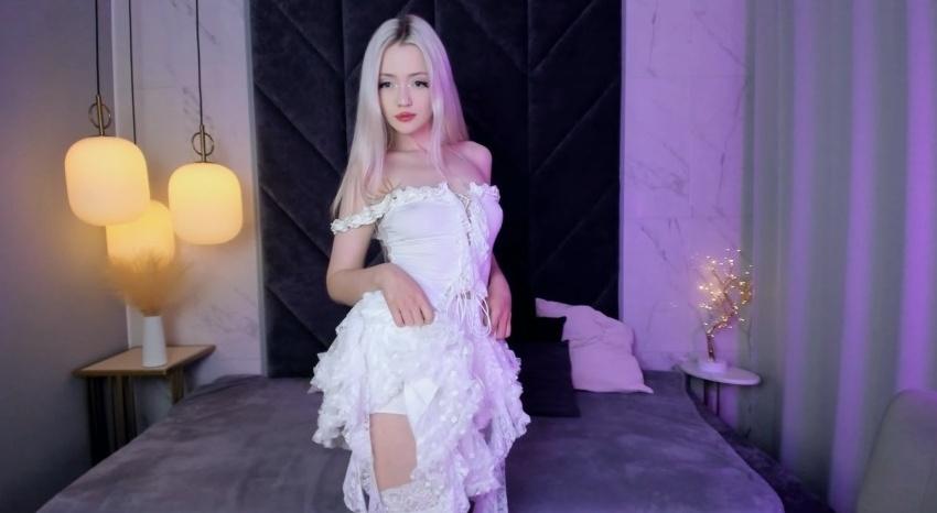 Webcam chat profile for AirPrincess: Legs, feet & shoes