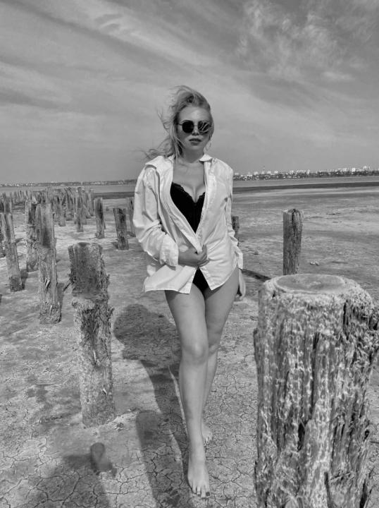 Webcam chat profile for OpalMuse: Ask about my Hobbies