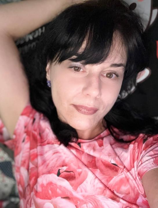 Webcam chat profile for ShineBliss: Ask about my Hobbies