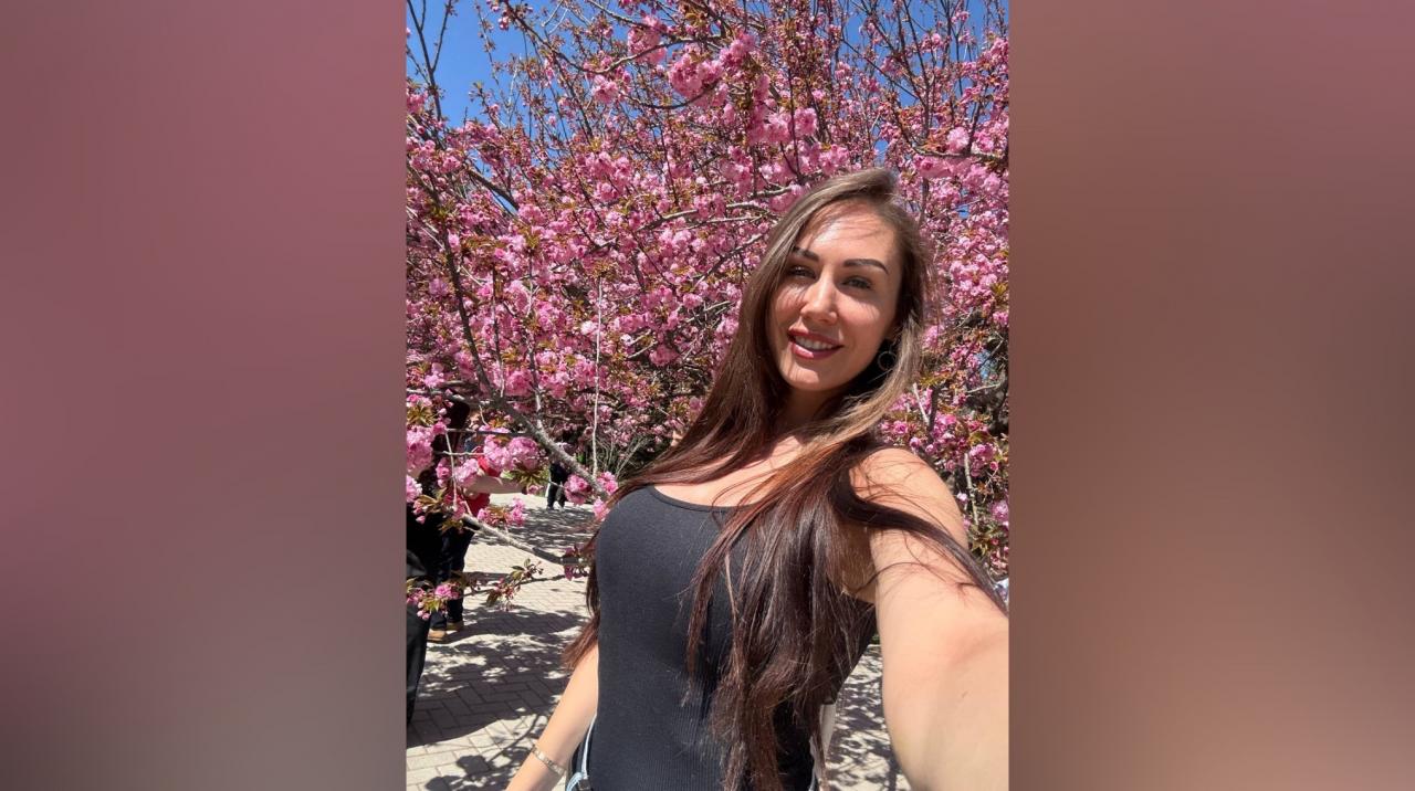 Webcam chat profile for ToxicBabe: Ask about my Hobbies