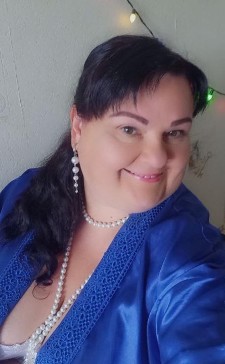 Webcam chat profile for BabySweetXX: Kissing