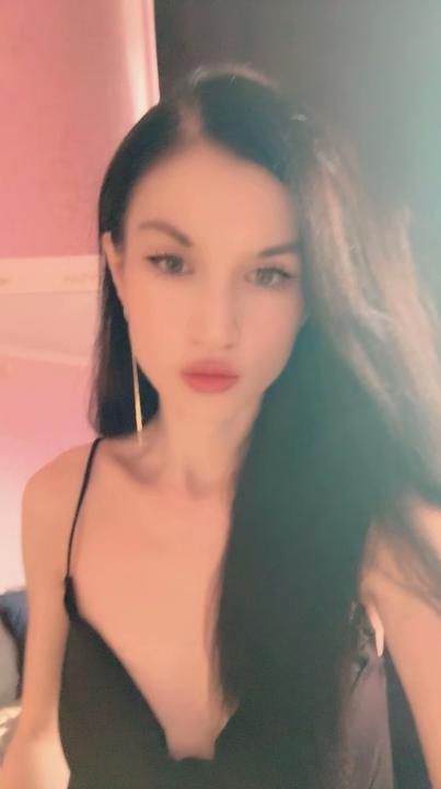 Webcam chat profile for AlisaSecrtAgent: Leather