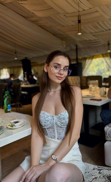 Webcam chat profile for Kelina: Ask about my Hobbies
