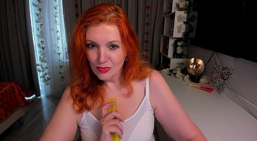Webcam chat profile for AlmazFireFoxOne: Kissing
