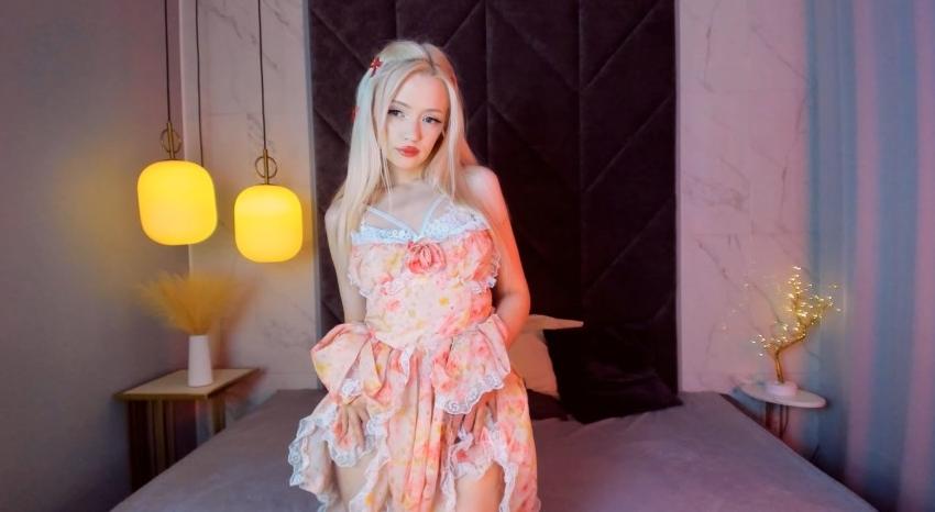 Webcam chat profile for AirPrincess: Legs, feet & shoes