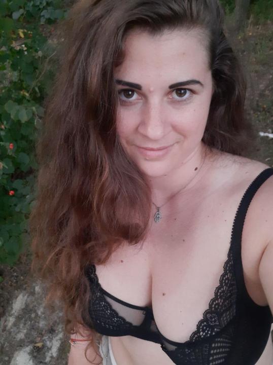 Webcam chat profile for PatriciaA: Outfits
