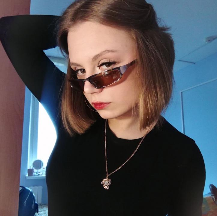 Webcam chat profile for Cassidy: Ask about my Hobbies