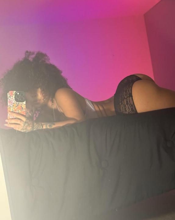 Webcam chat profile for PussyfuckingXXX: Dominatrix