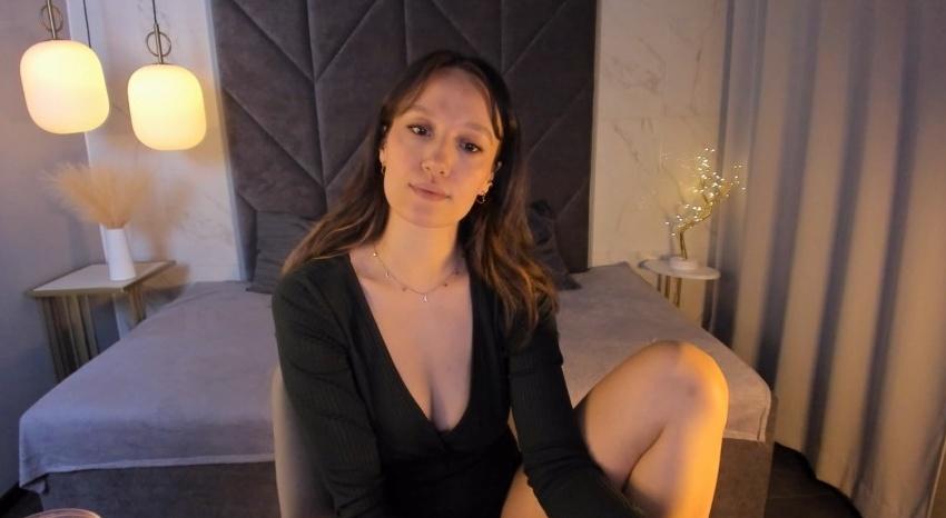 Webcam chat profile for AgnesGoddes: Legs, feet & shoes