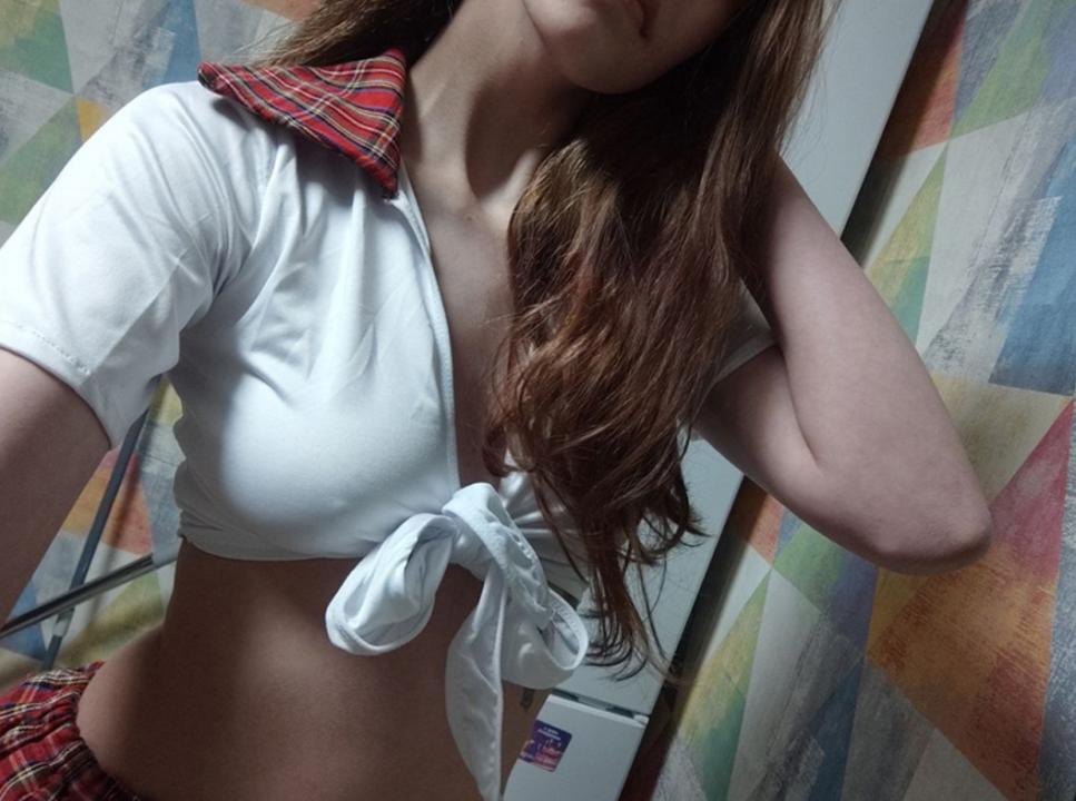 Webcam chat profile for HoneyBanny: Lingerie & stockings