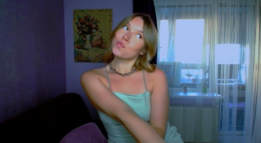 Webcam chat profile for TaylorBre: Legs, feet & shoes