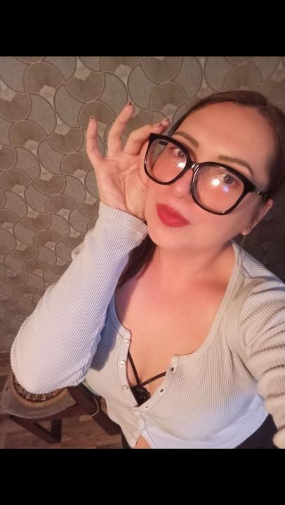 Webcam chat profile for LaniTa: Ask about my Hobbies