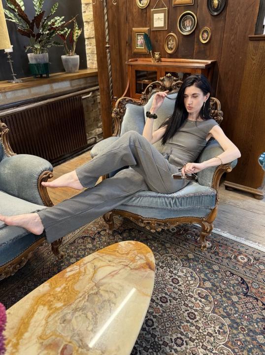 Webcam chat profile for AlisaSecrtAgent: Leather