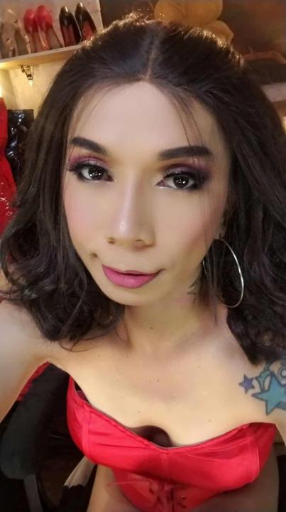 Webcam chat profile for CELINAFOX: Dominatrix