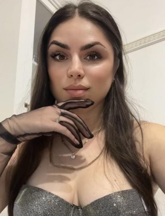 Webcam chat profile for stunningirl