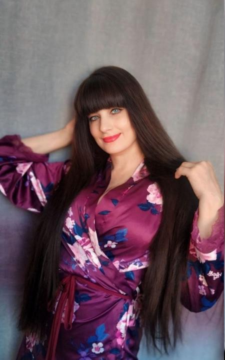 Webcam chat profile for Bonitkalove