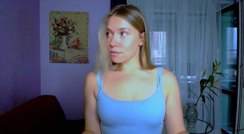 Webcam chat profile for TaylorBre: Legs, feet & shoes