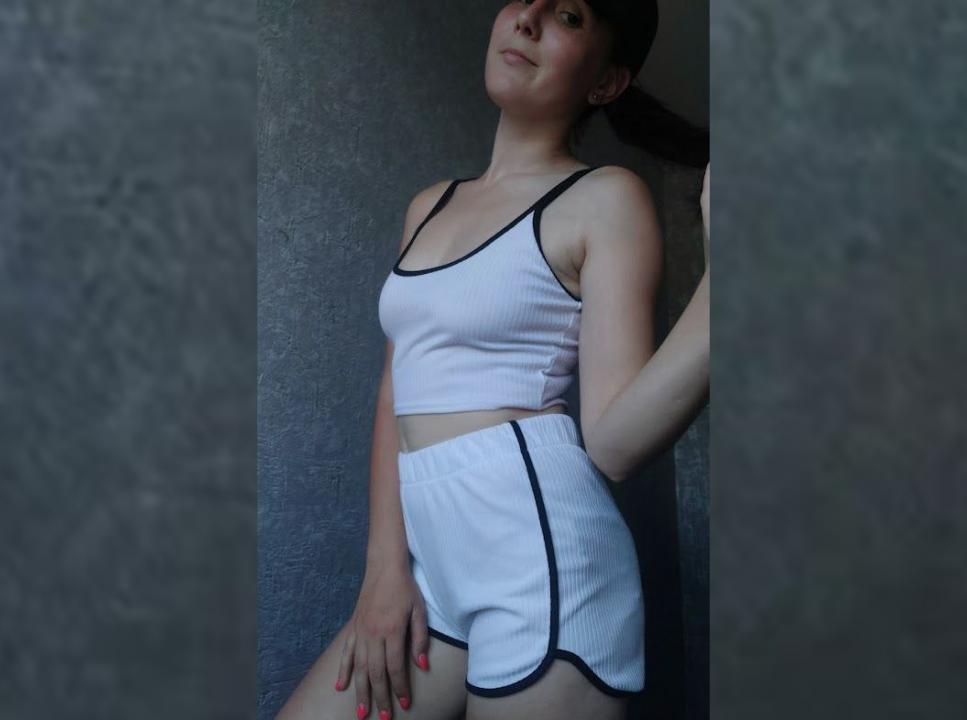 Webcam chat profile for Vallisse: Lingerie & stockings