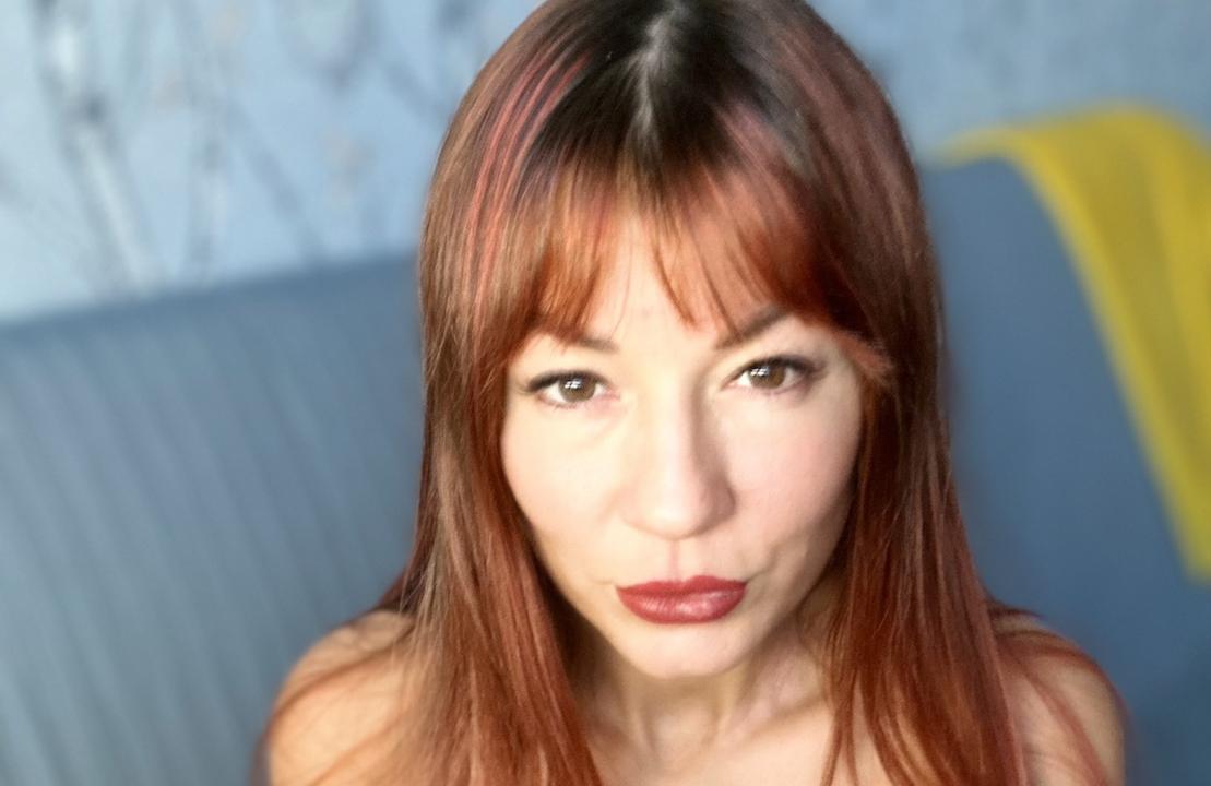 Webcam chat profile for Alekx33: Conversation