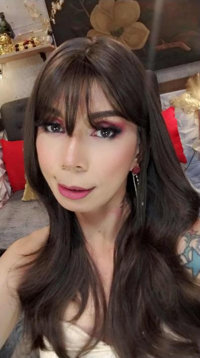 Webcam chat profile for CELINAFOX: Dominatrix