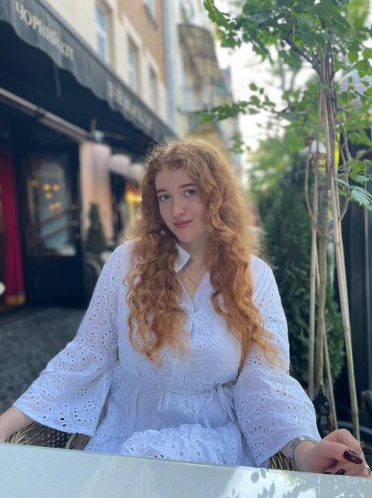 Webcam chat profile for Andriana: Ask about my Hobbies