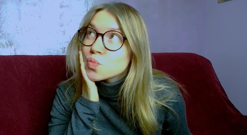 Webcam chat profile for TaylorBre: Legs, feet & shoes