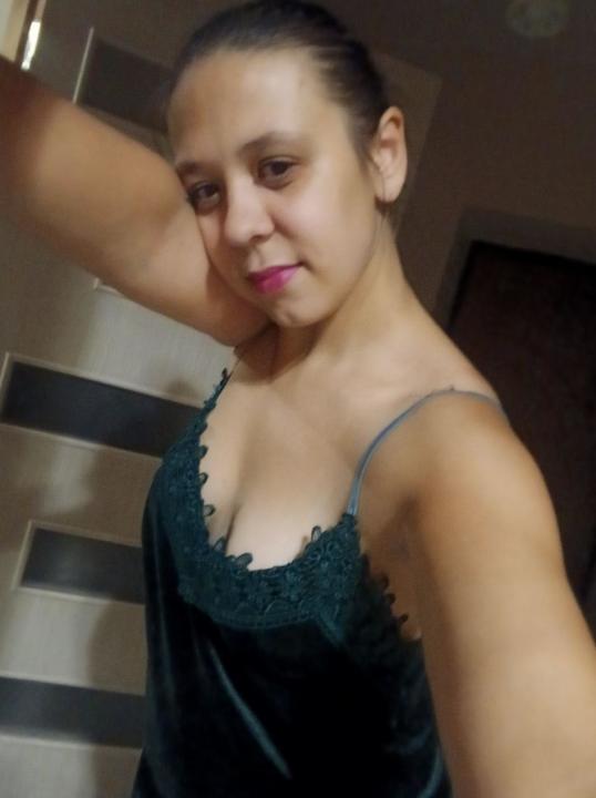 Webcam chat profile for LovelyFix: Ask about my other interests